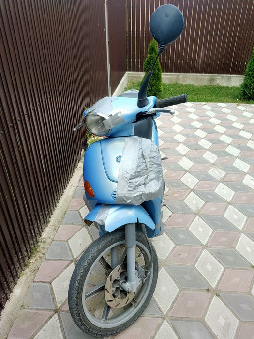 Scuter Piaggio libertty