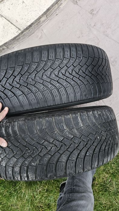 Vând jante Skoda R19