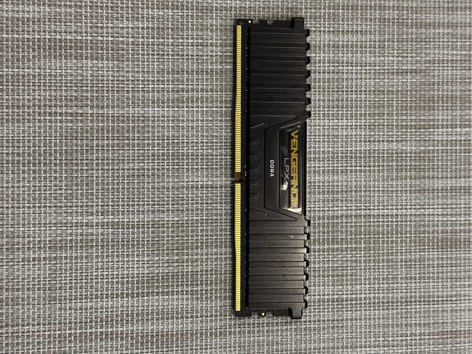 VENGEANCE LPX ddr4 8gb 2400MHz