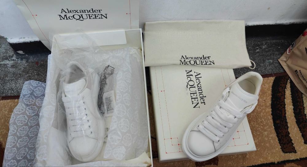 Alexander Mcqueen