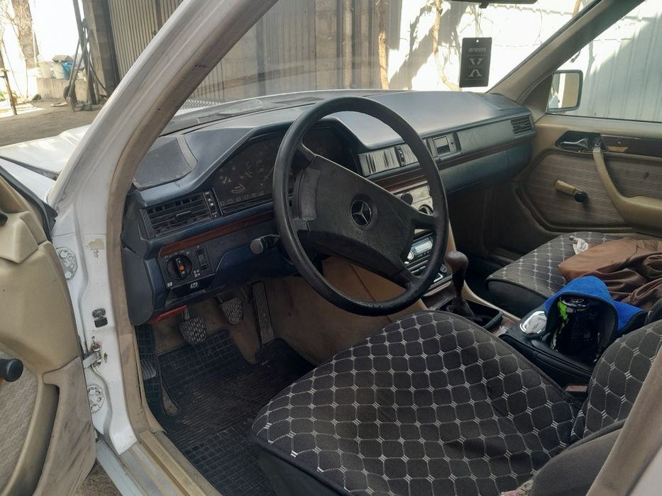 Мерседес 230 можно в рассочку