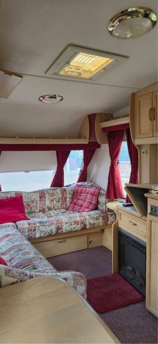 Rulota camping dotata