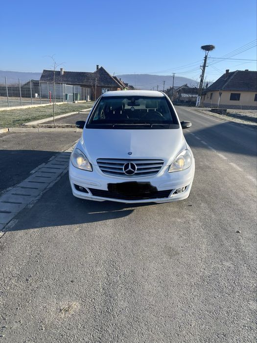 Mercedes-Benz B class