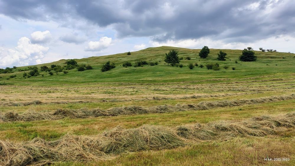Vand teren si constructie, pensiune, casa de vacanta