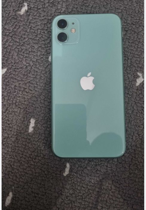 Iphone 11 хорошом состояние