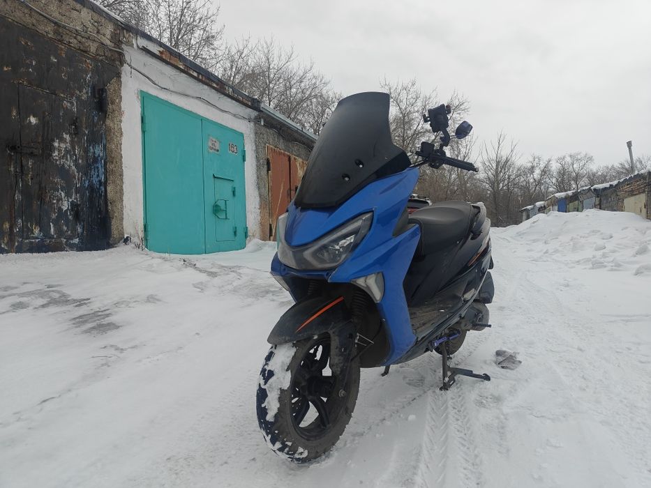 Продам скутер maxi