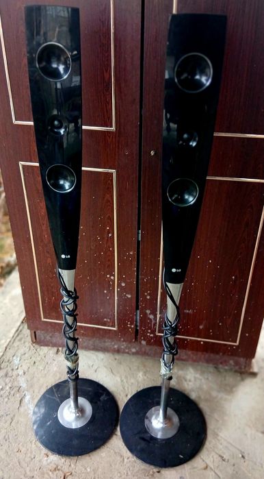 Продам колонки LG