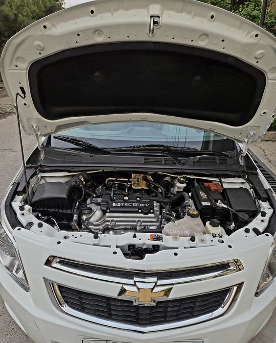 Chevrolet Cobalt 2024 — 8