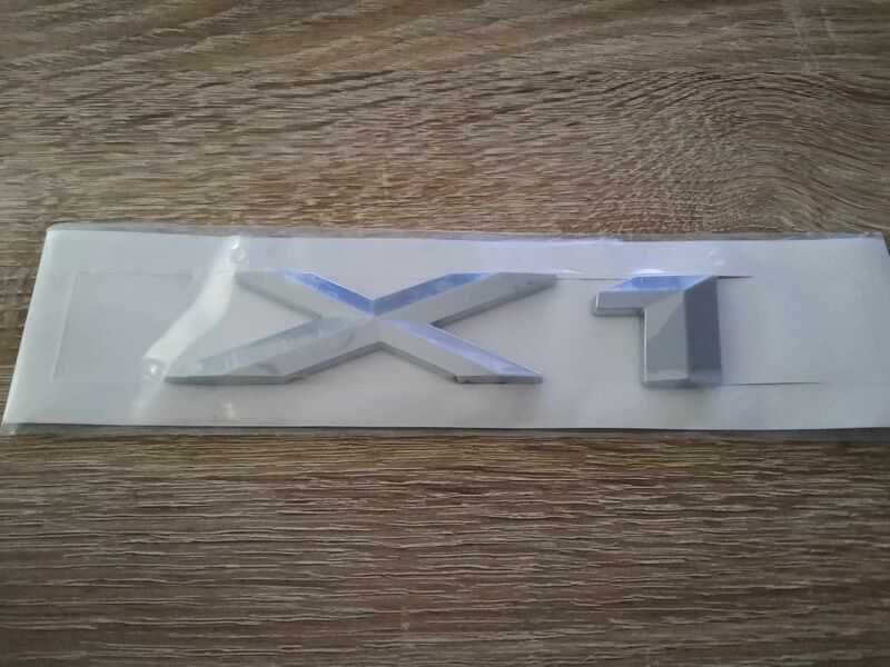 сребриста емблема за BMW X1