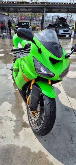 Kawasaki Ninja ZX6R