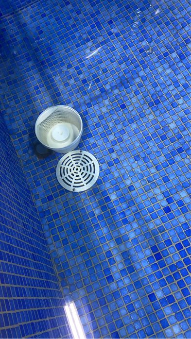 Обслуживание и строительство бассейнов