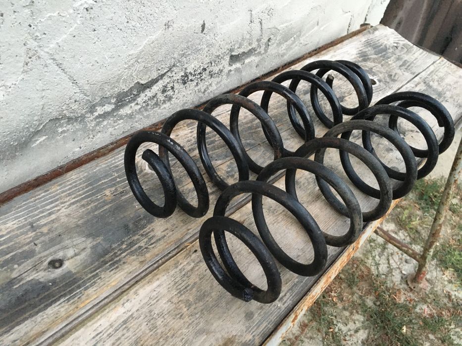 Arc Arcuri Stanga Dreapta Spate Vw Golf4 Audi A3