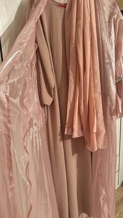 Дубайская абайка.