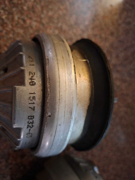 Хидравличен тампон за мерцедес,двигател ом642