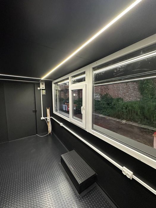 Торговий караван Каравани за бързо хранене