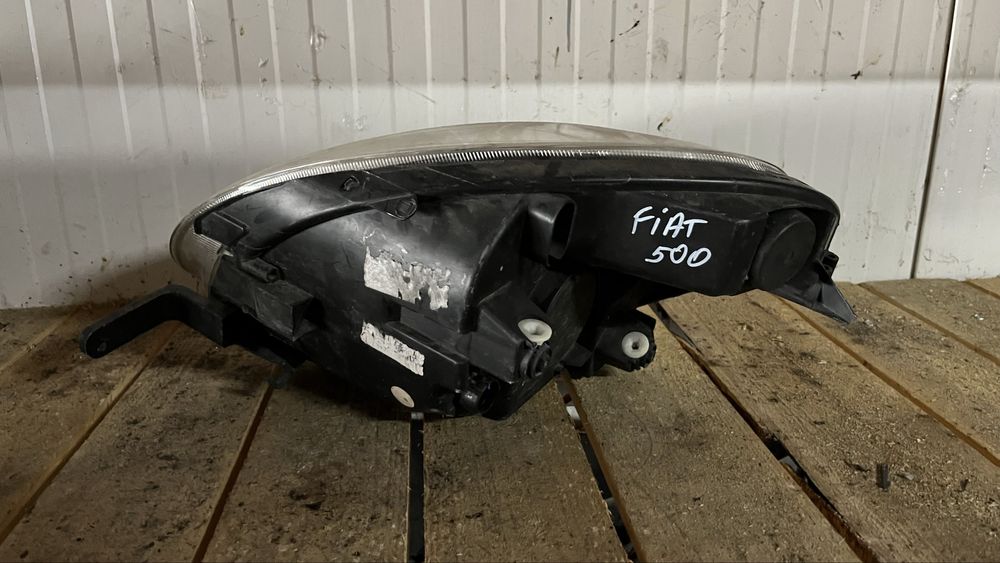 2 броя фар Fiat 500 L