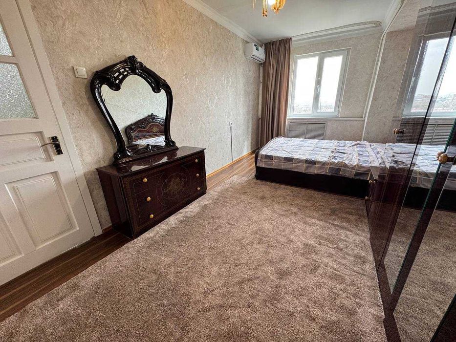 3-комн квартира (2 спальни) у метро Oybek, Mirabad bazar, без комиссии