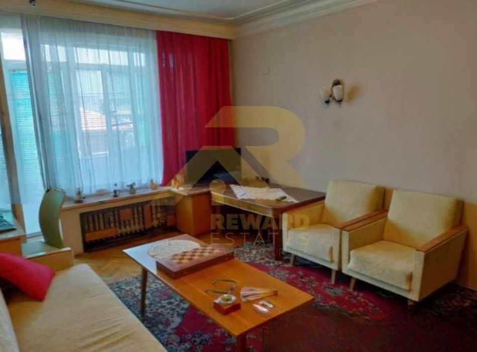 Продава се Тристаен апартамент в София, Гео Милев - 90 кв.м за 4389 €/кв.м - Снимка #2