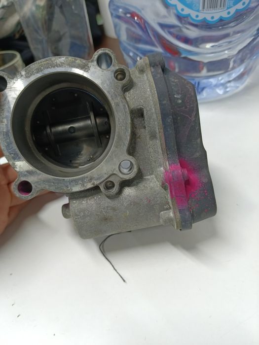 Продам дроссельные заслонки