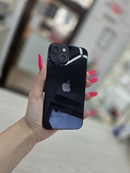 Humor GSM oferă spre vânzare / iPhone 14 / 256 GB / Midnight / Baterie 100% / Garanție 12 luni / Rate