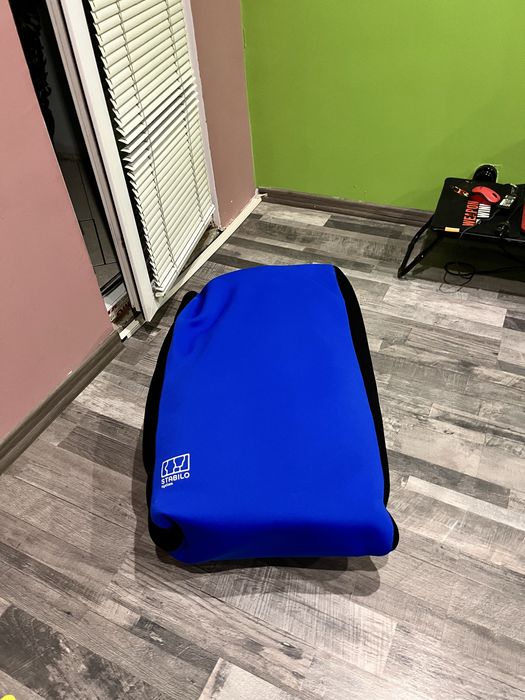 Триъгълна възглавница за позициониране и рехабилитация