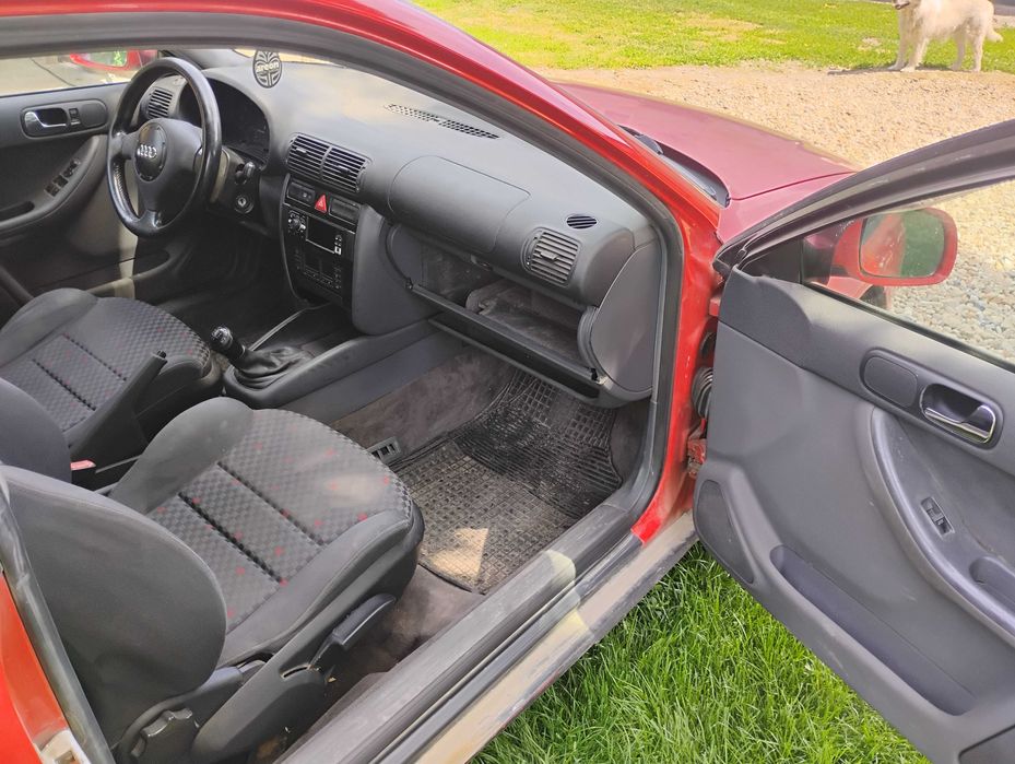 Audi A3  1.8 benzină din 1996