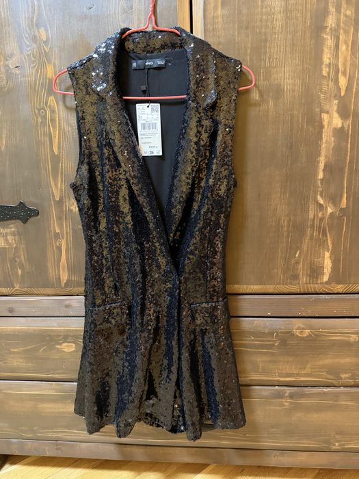 Пайетен къс гащеризон от Mango