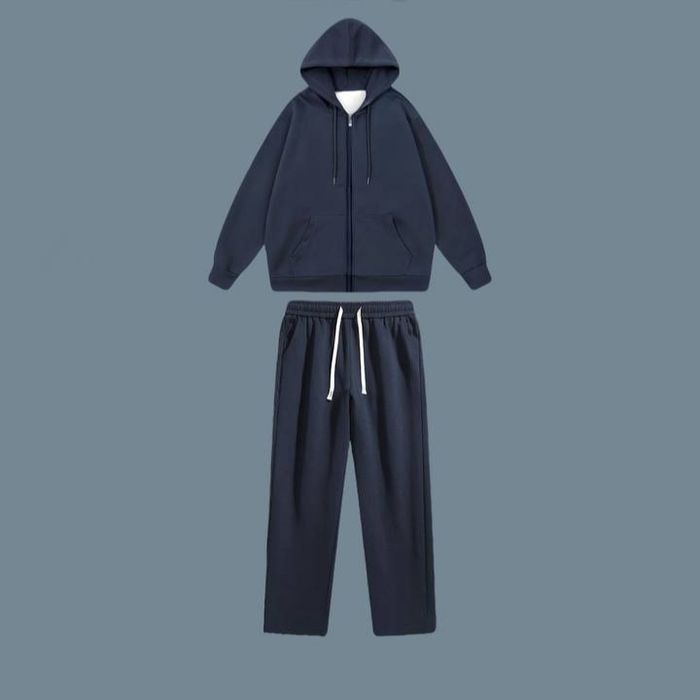 Спортивный костюм (худи + штаны)