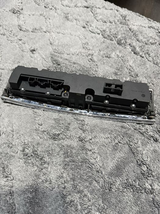 Панель управления на Мерседес