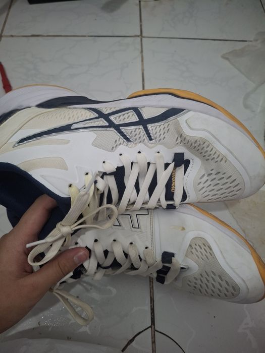 Asics  волейболға арналған красовка