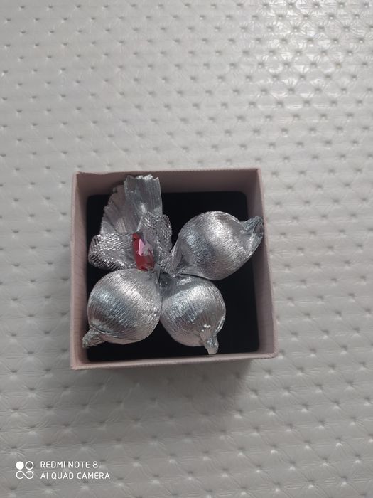 Бонбоньерки продам готовые с конфетами