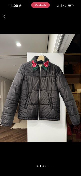 Куртка Gucci Embroidered Rose Collar Puffer Jacket