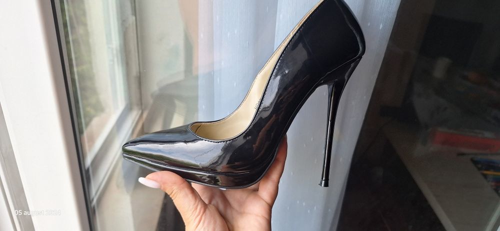 Pantofi dama Botinelli 37 noi