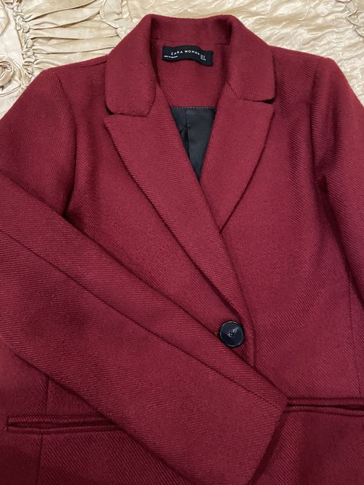 Продам пальто Зара