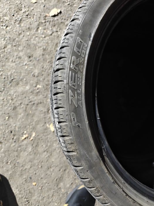 Pirelli P Zero 245 40 R19