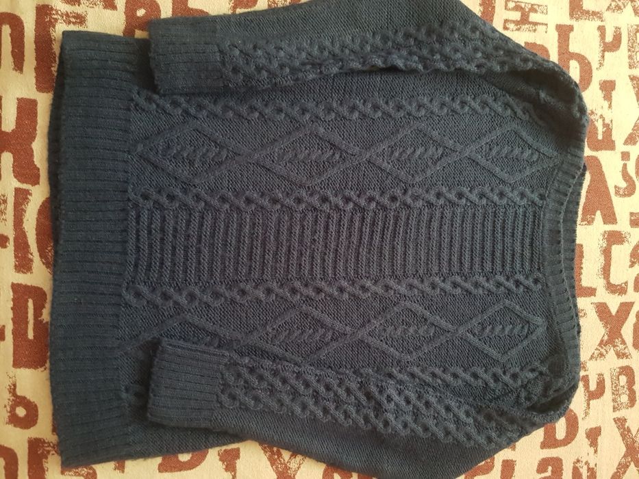 Продам свитер женский