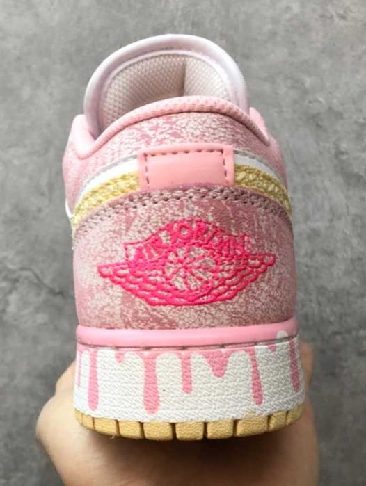 Дамски маратонки Nike Air Max Jordan low налични 39 номер
