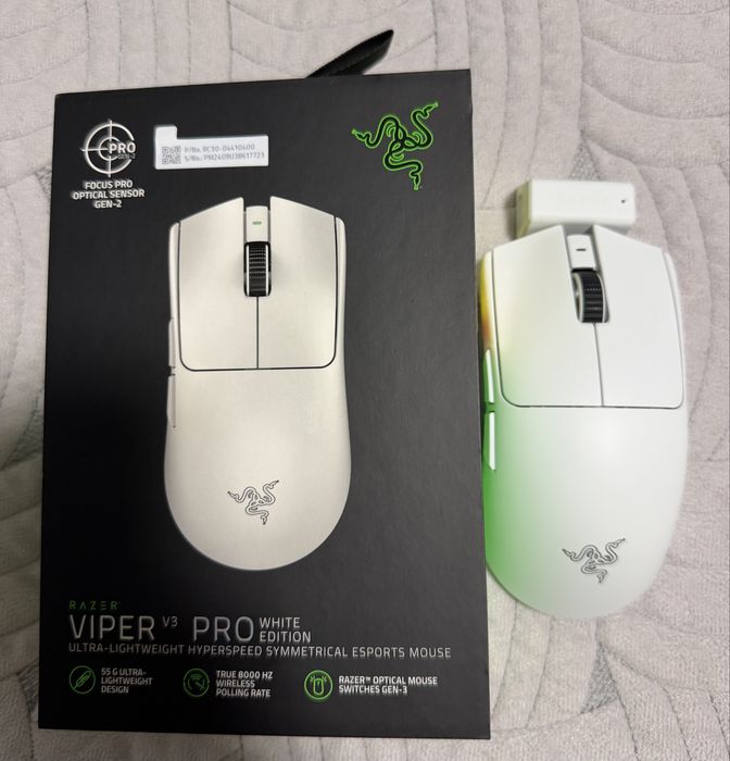 Razer viper v3 pro white