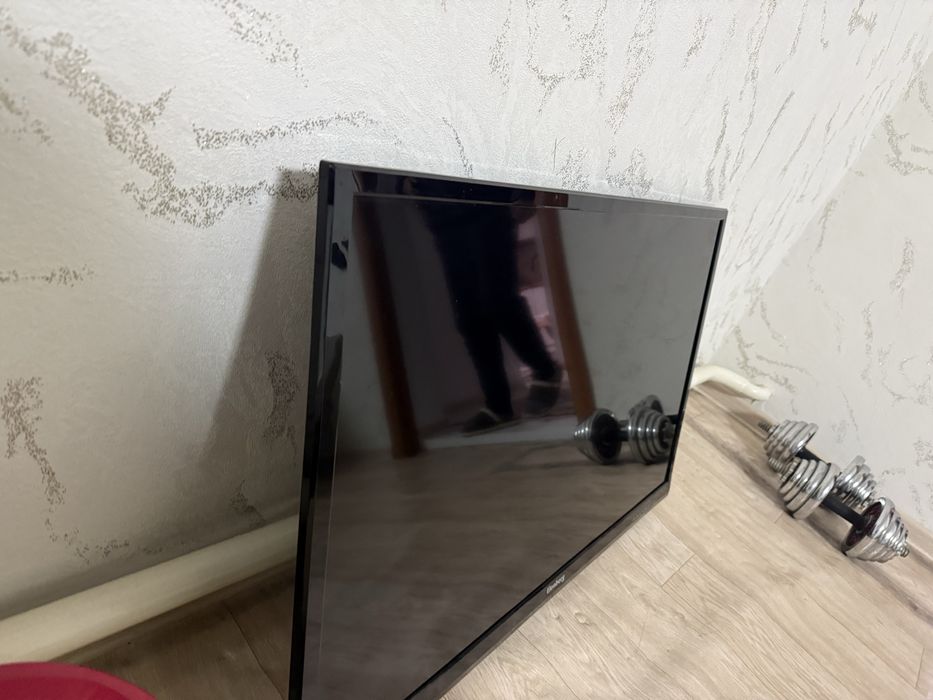 Продам телевизор срочно диоганаль 102