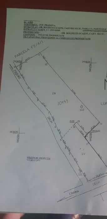 Vând teren intravilan la Seciu