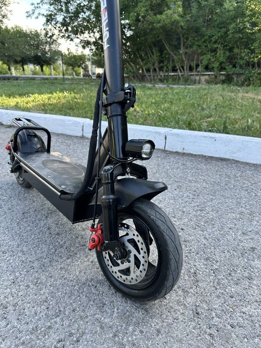 электросомакат Forever