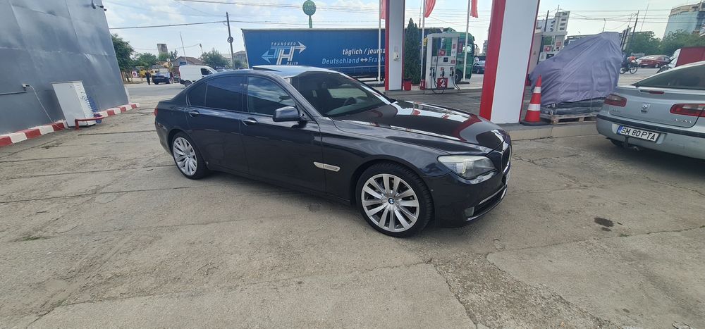 Bmw 730d model f01