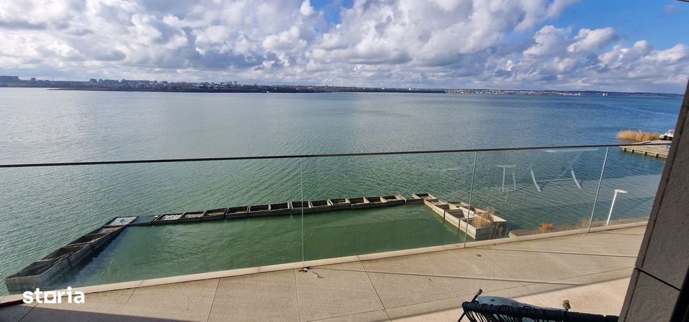 Mamaia,zona Cazino! Apartament vedere frontala la lac.
