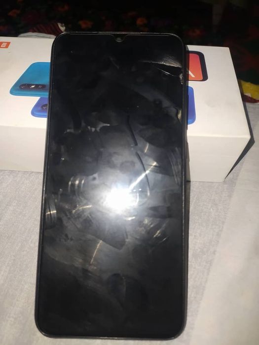 Срочно продается телефон Redmi 9a