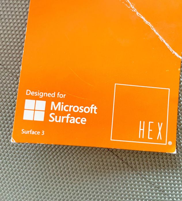 Калъф за таблет HEX
