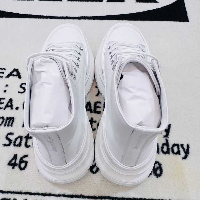 Alexander McQueen Tread Slick