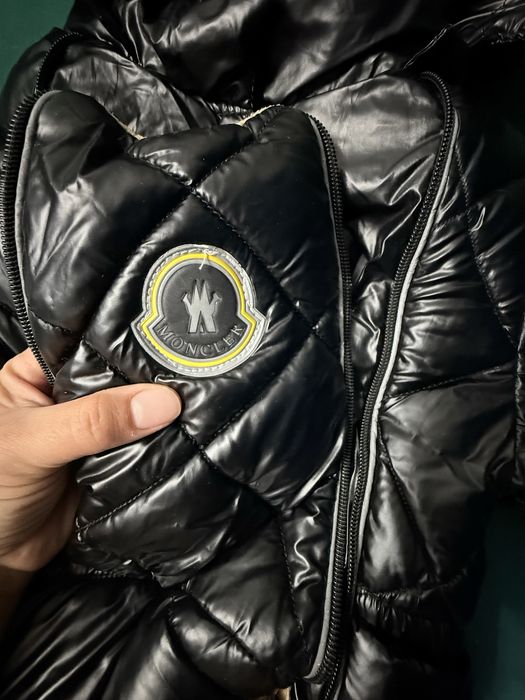 Продам детский зимний комбинезон