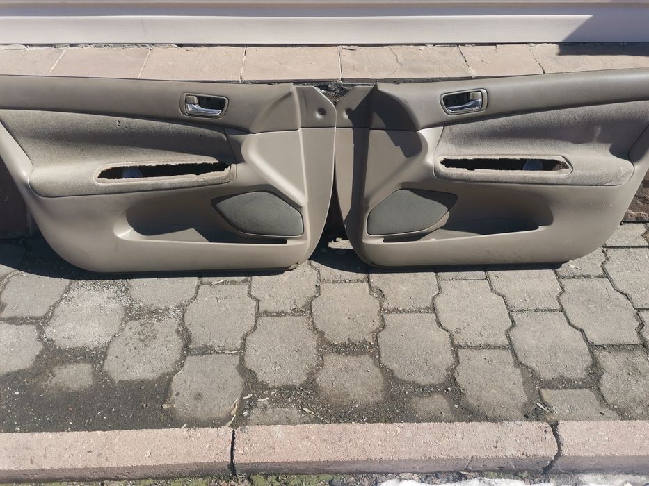 Дверные карты камри 30