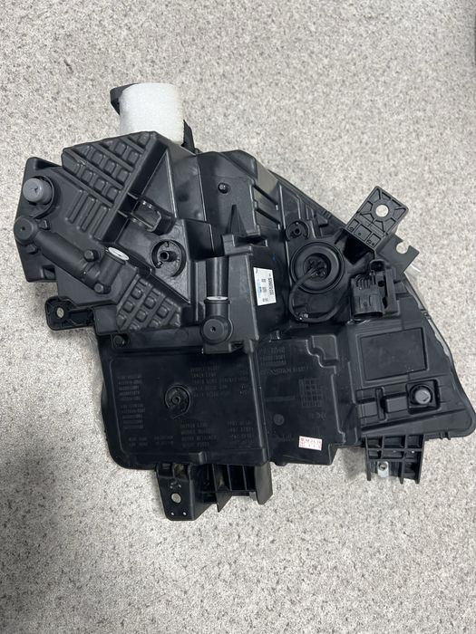 Фара на Deepal S07