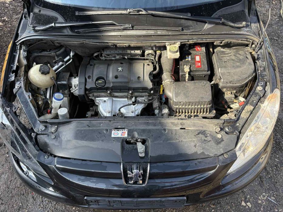 Peugeot 307 1.6i na chasti Пежо 307 1.6 бензин на части